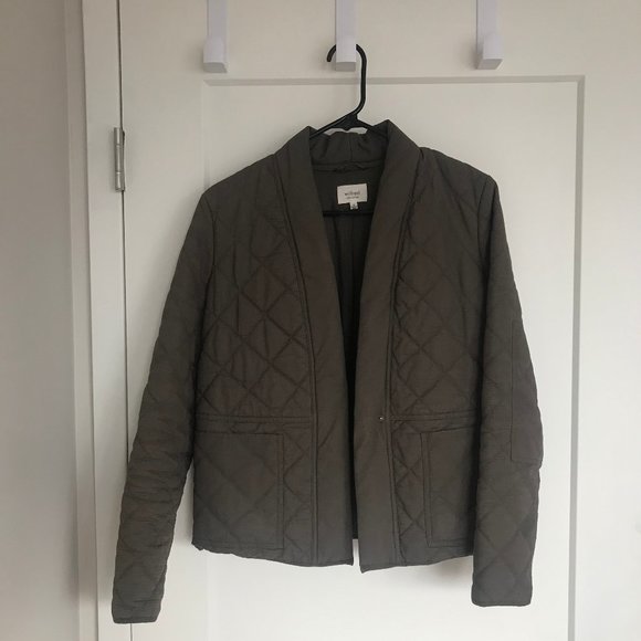 Aritzia Quilted Bomber - XS - Picture 1 of 4